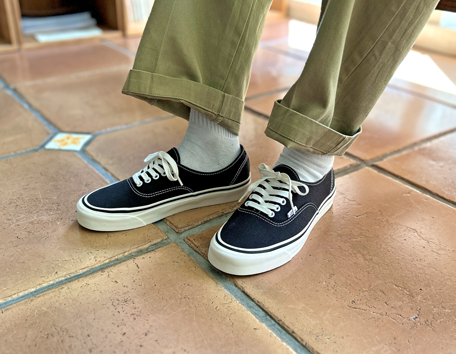 Vans Anaheim Factory delivery. ｜ STANDARD CALIFORNIA[スタンダード